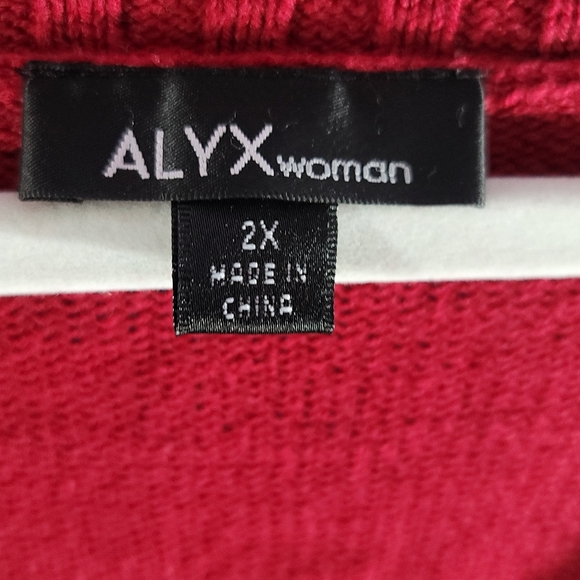 Alxy 2X Red Winter Sweater - Picture 4 of 7